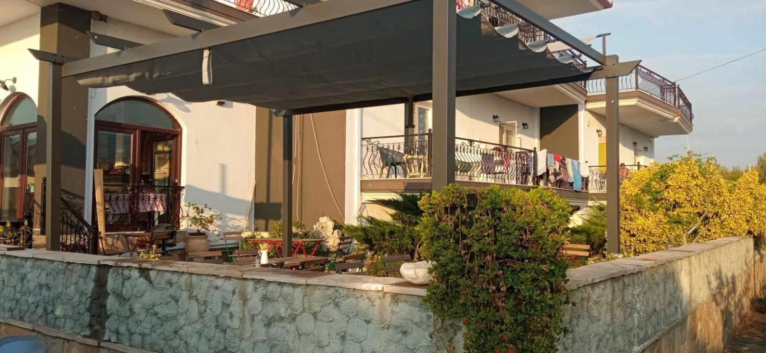 Villa Camellia Vrasná Exterior foto